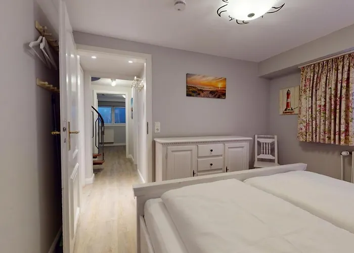 Wattkieker-steinum Apartment